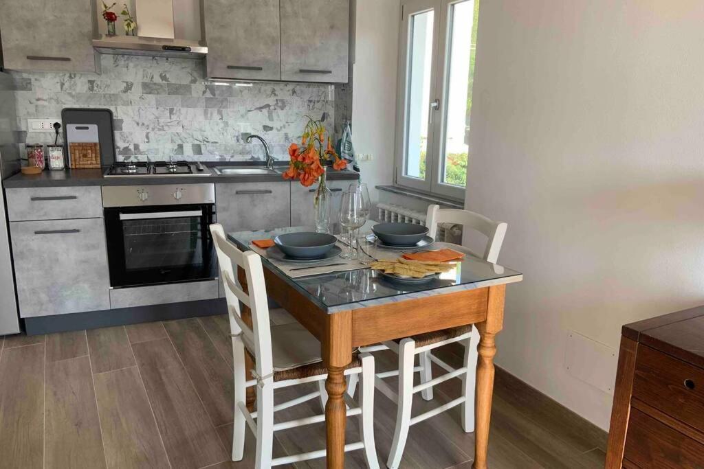Apartament Antica Casa Nel Borgo Pietrasanta Zewnętrze zdjęcie